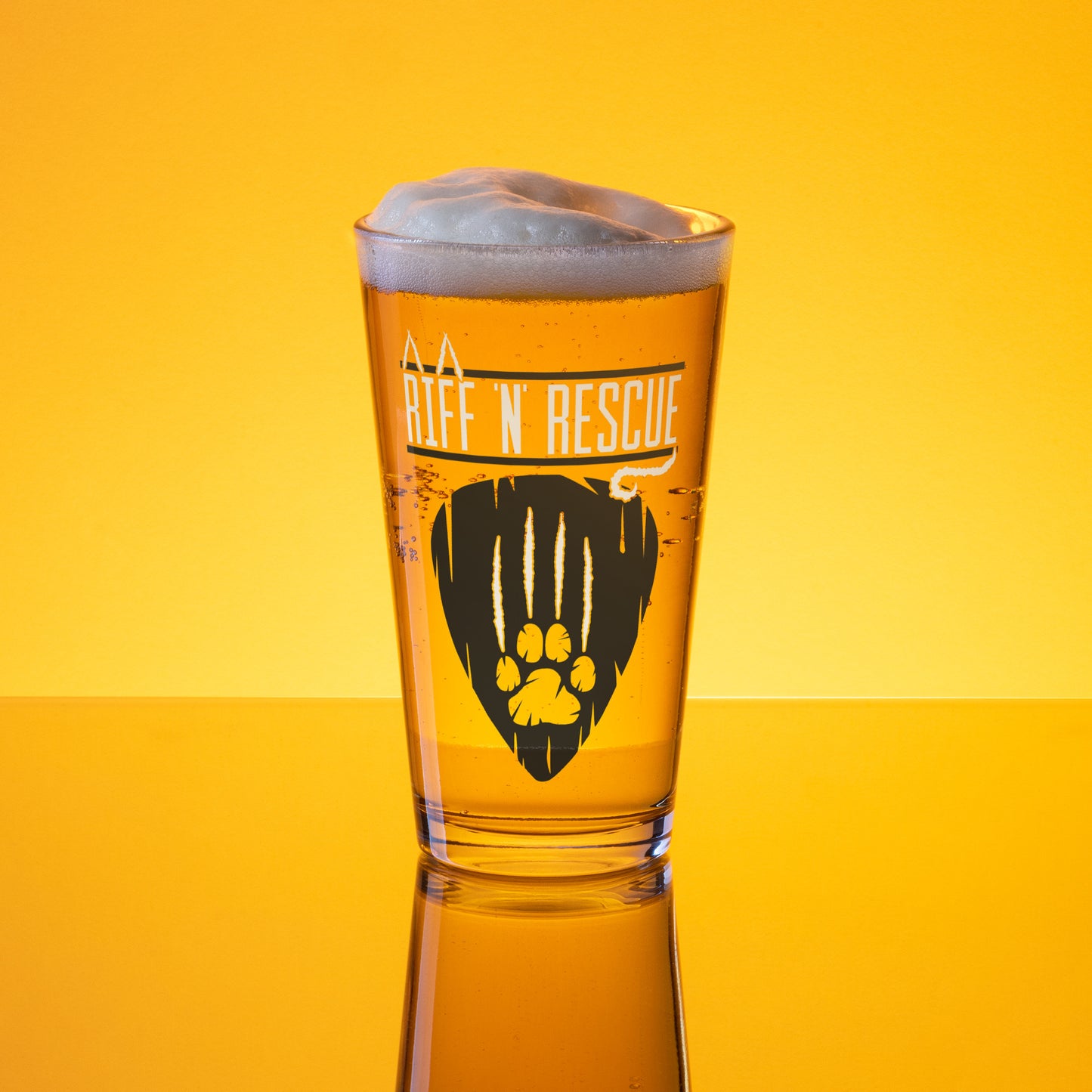 Cat Scratch Logo Pint